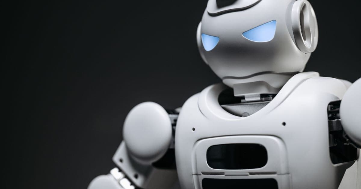 Deploying AI Agents: Serverless vs Long-Lived Workers
