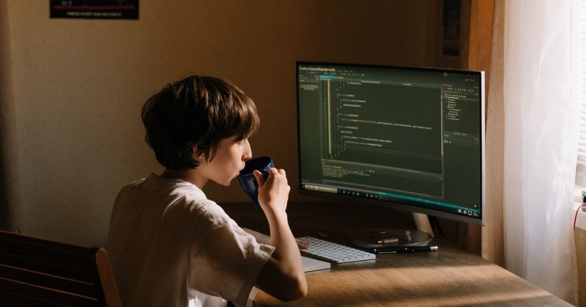 Prompt Patterns for Coding Agents That Ship Real Code